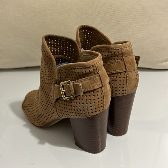 Sam Edelman wedge bootie with buckle size 8.5 GUC - Picture 4 of 7